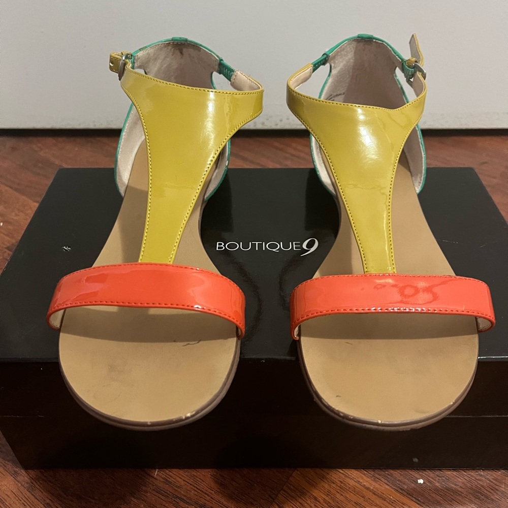 Boutique 9 Orange Multi Patent Sandals, Size 9